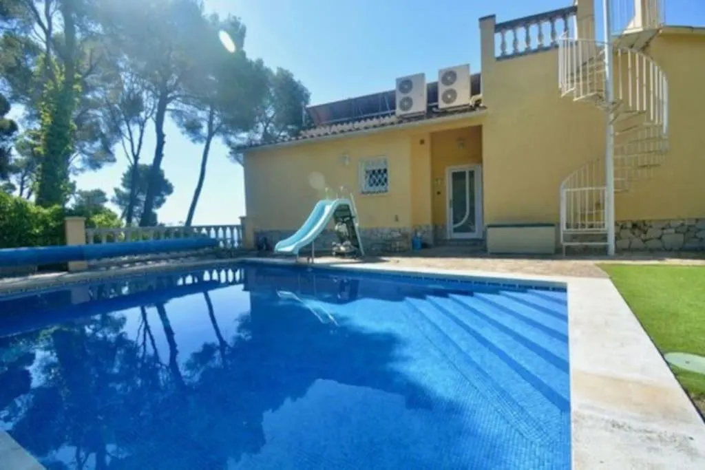 Villa En Platja De Aro With Pool 450M From The Beach Platja d'Aro